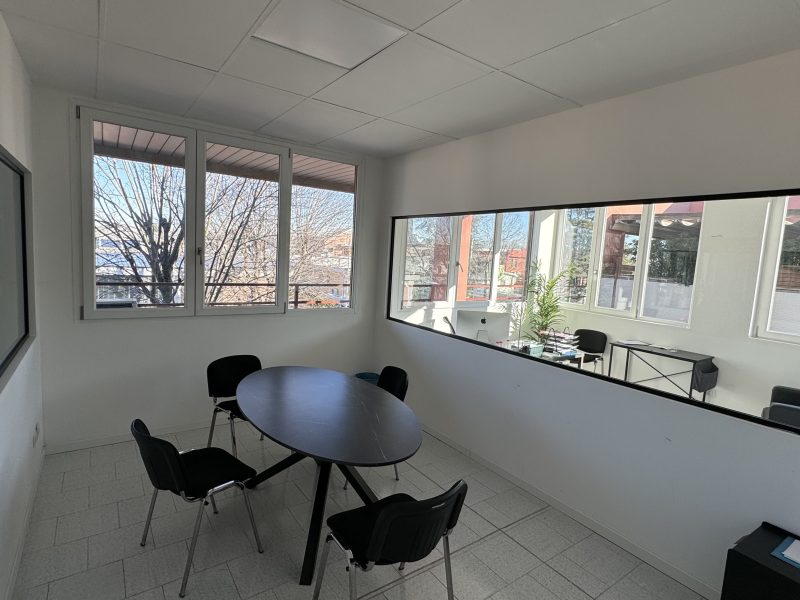 Attività ⦁ VIA TOSCANA, ROZZANO MILANO (MI)